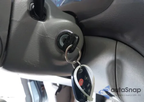 2010 Toyota Sienna Xle из США, поврежденный, VIN 5TDYK4CC2AS299967